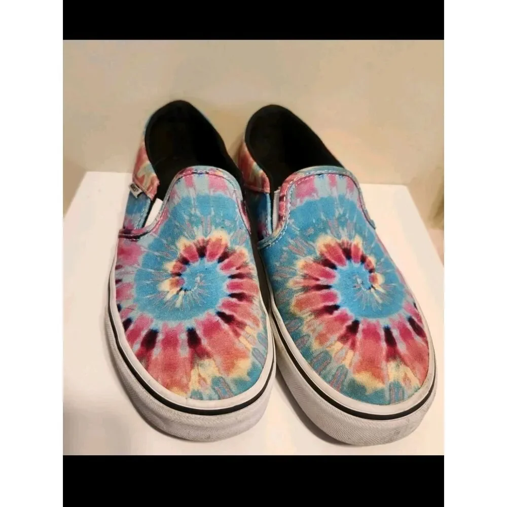 VANS 